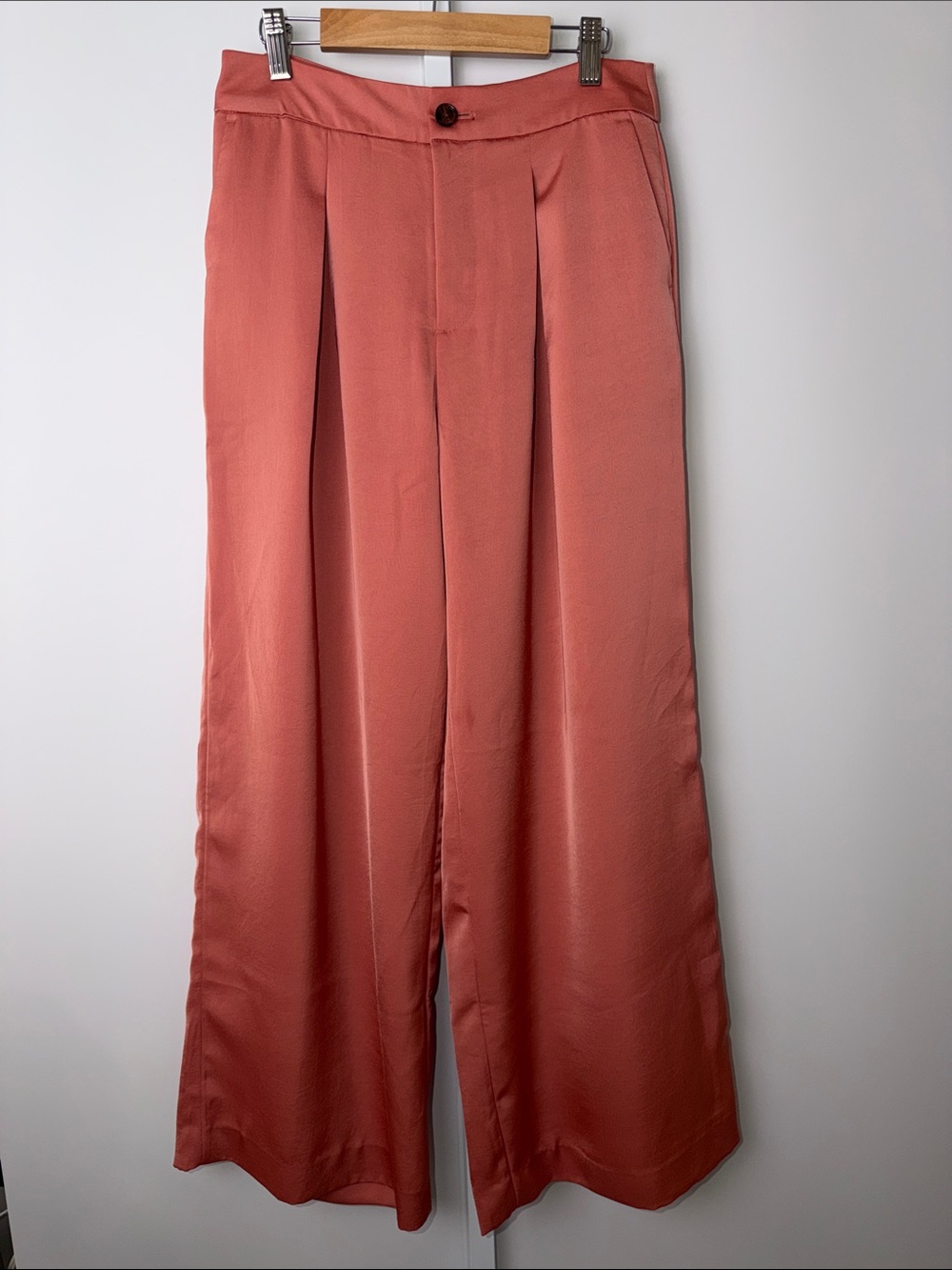NWT Banana Republic silky dress pants.  Salmon color